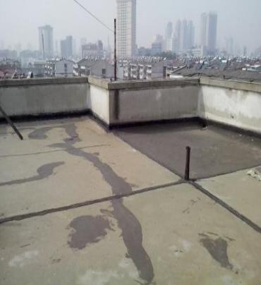 门头沟漏水维修 楼顶漏水是什么原因，楼顶漏水维修方法是什么?